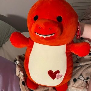 Squishmallow Duster The Dino Red 18” HugMee BNWT Vday 2023